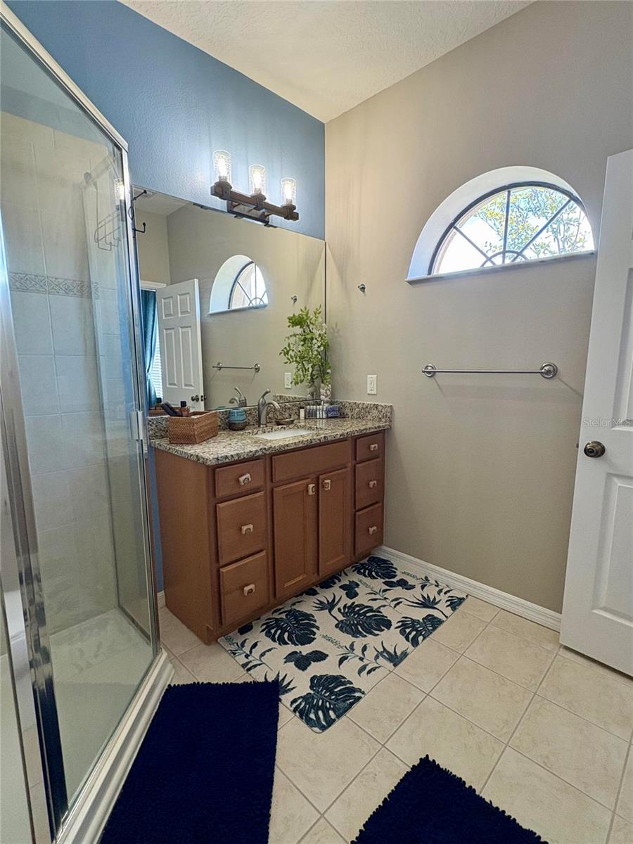 4067 OVERTURE CIR #340