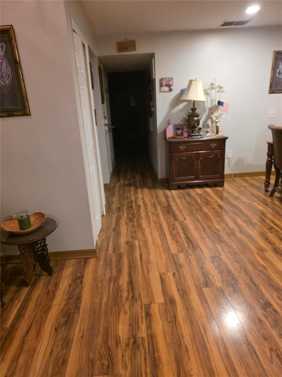 959 THOMAS RD