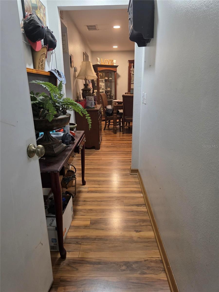 959 THOMAS RD