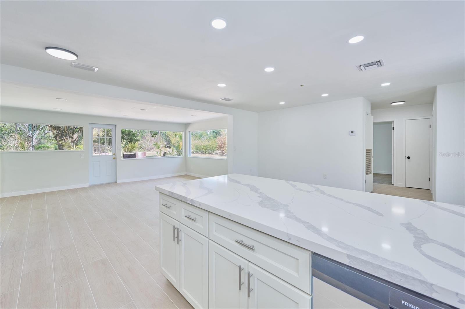 3500 ORCHID DR