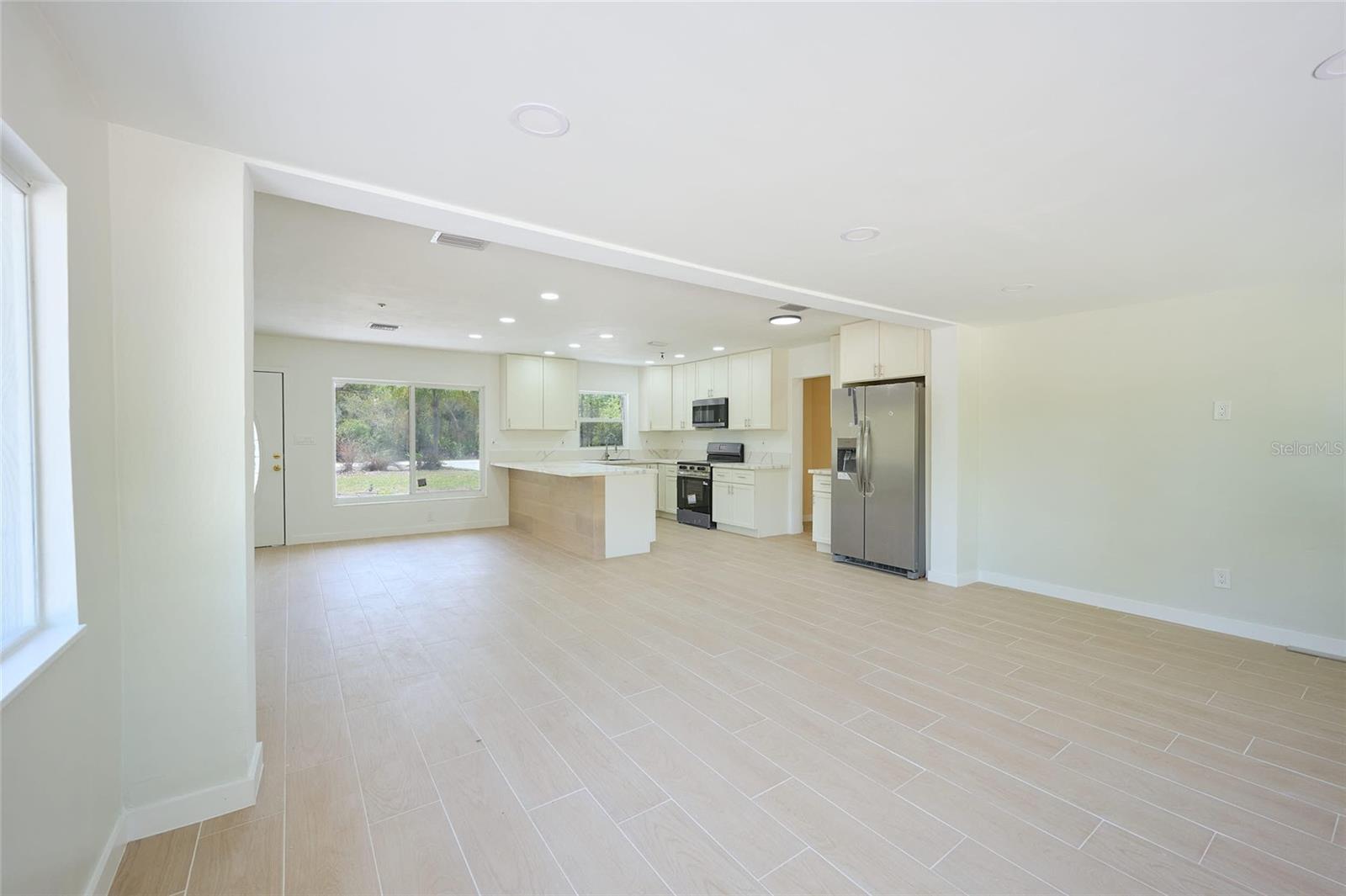 3500 ORCHID DR