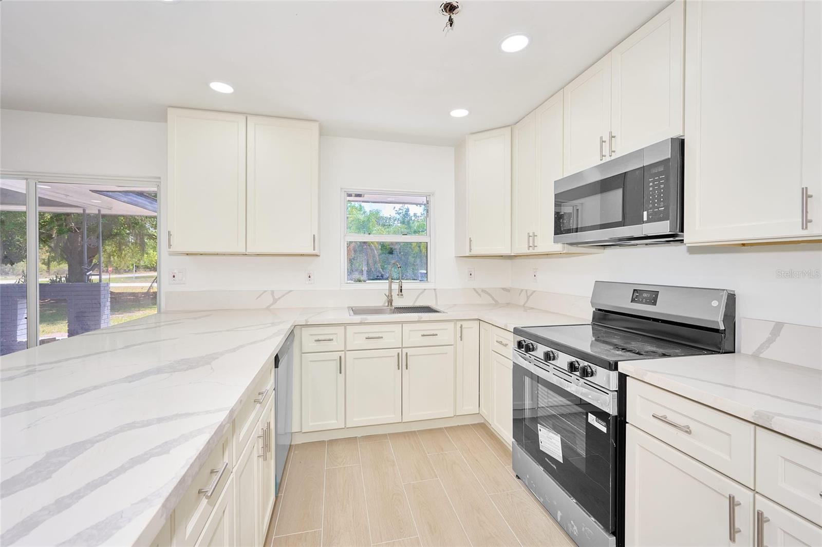 3500 ORCHID DR