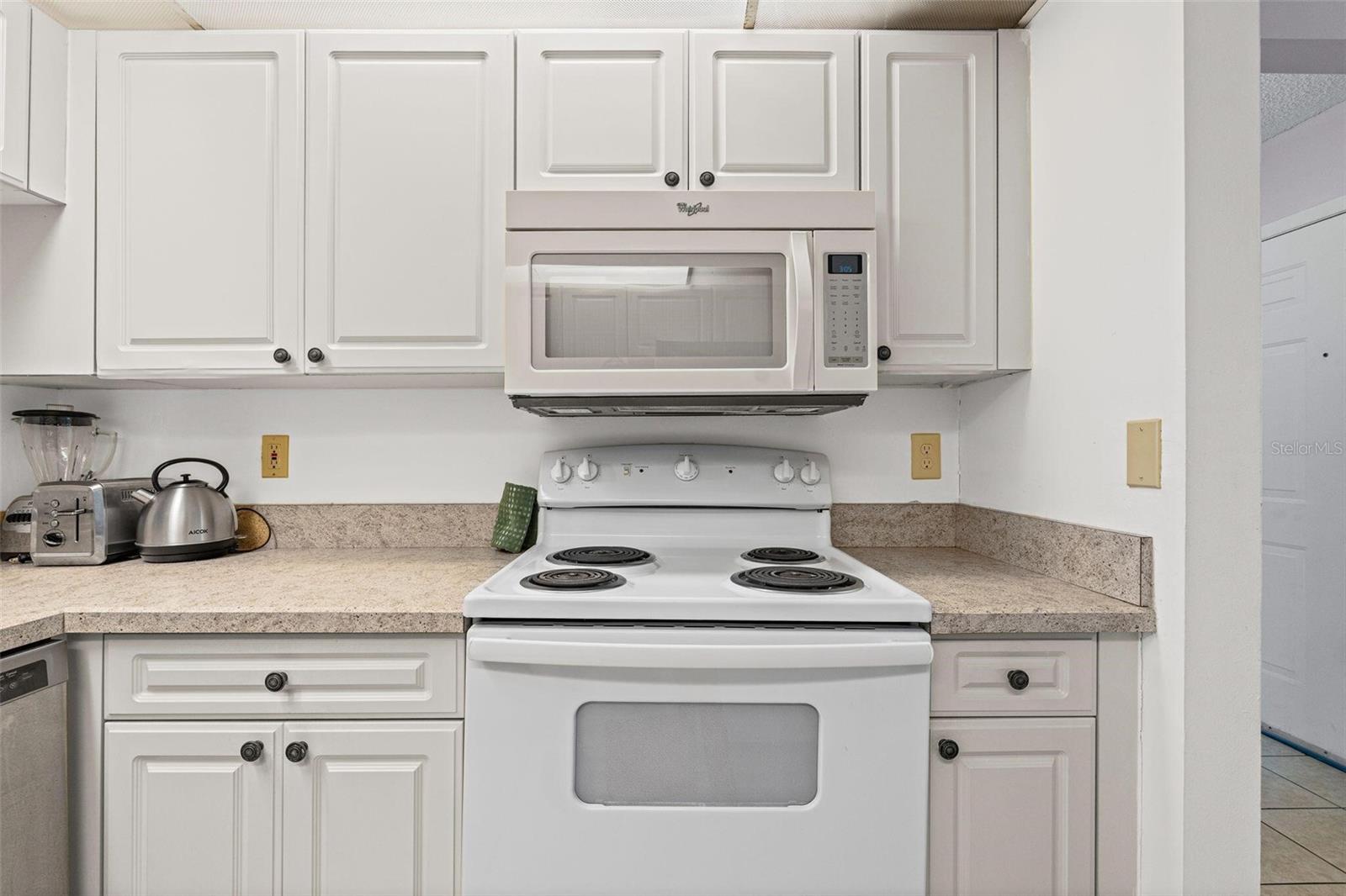 4401 46TH AVE W #102