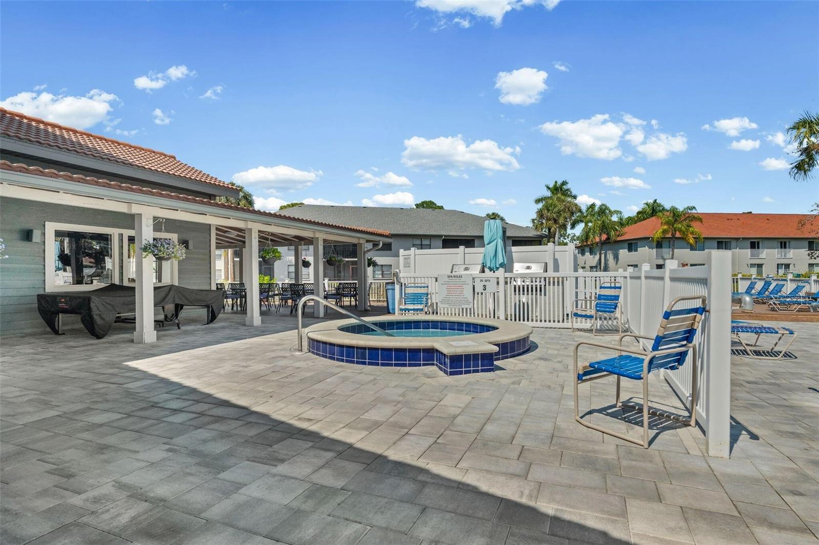 4401 46TH AVE W #102