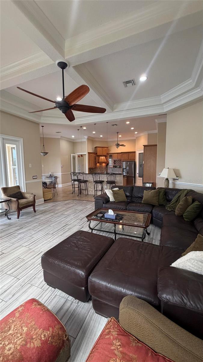 2120 BUNKER VIEW CT