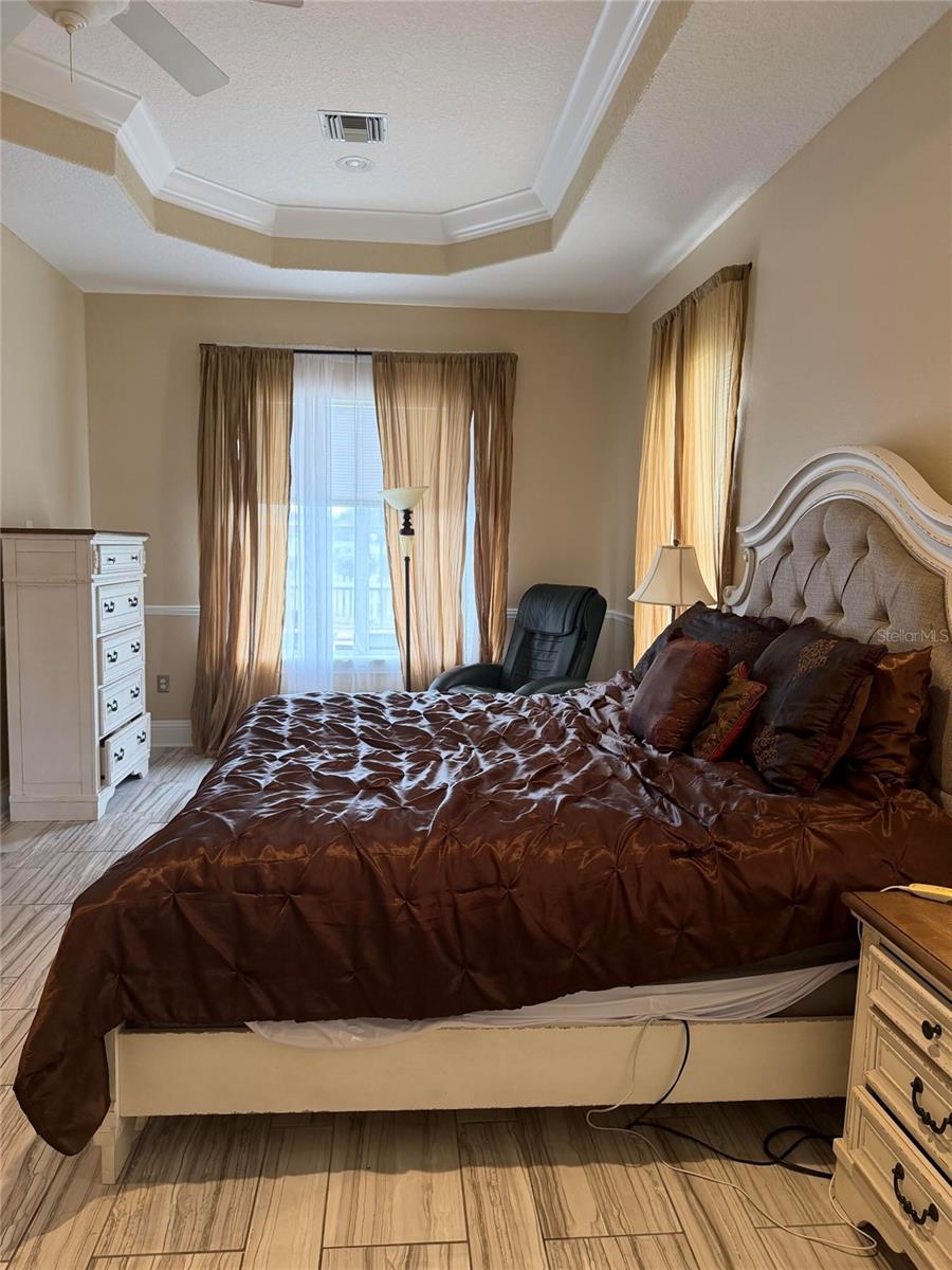 2120 BUNKER VIEW CT