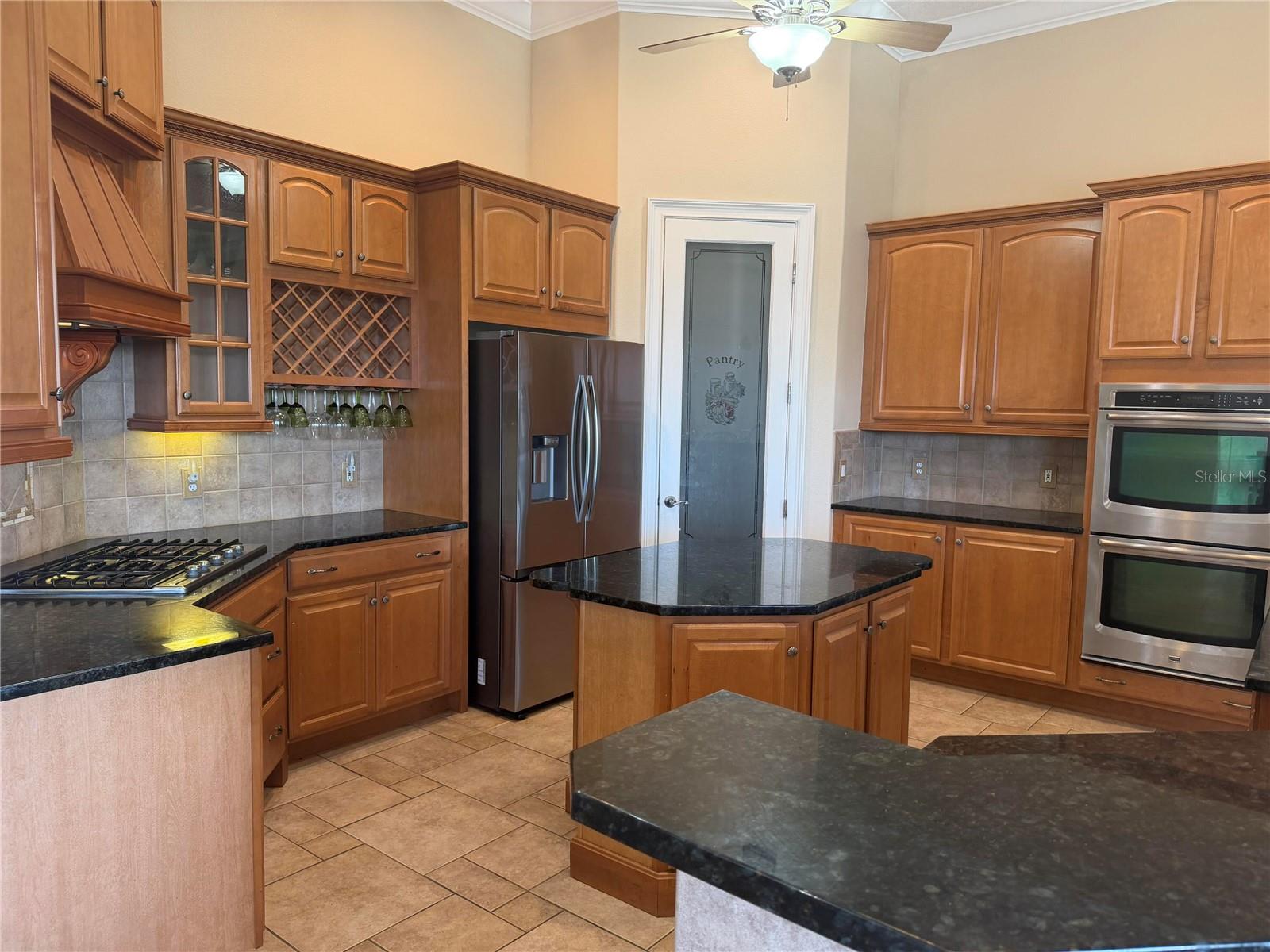 2120 BUNKER VIEW CT