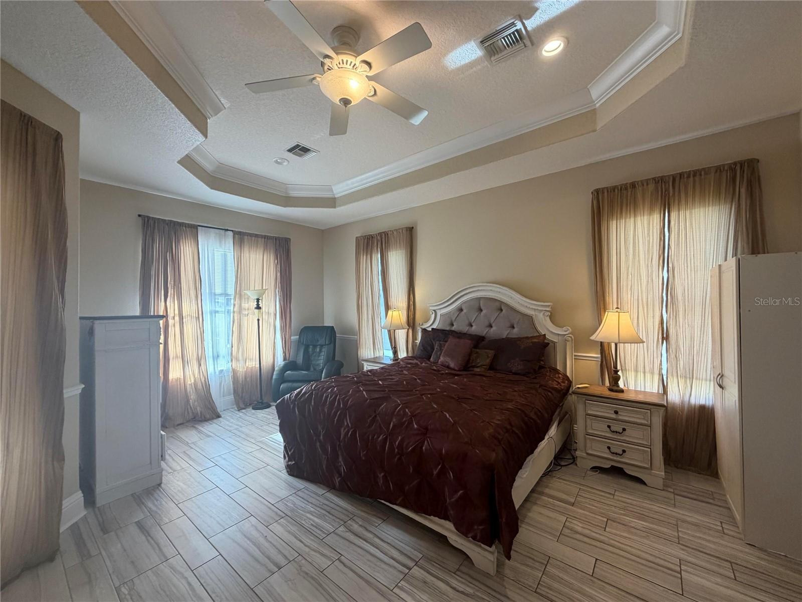 2120 BUNKER VIEW CT