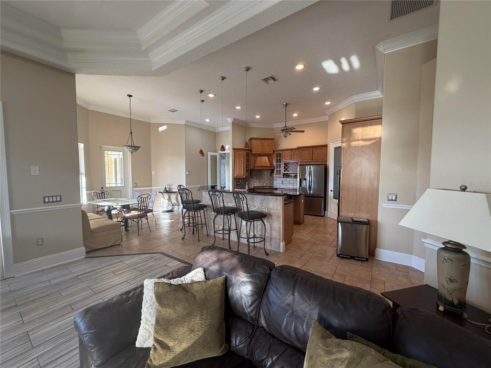 2120 BUNKER VIEW CT