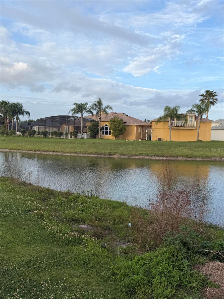 2120 BUNKER VIEW CT