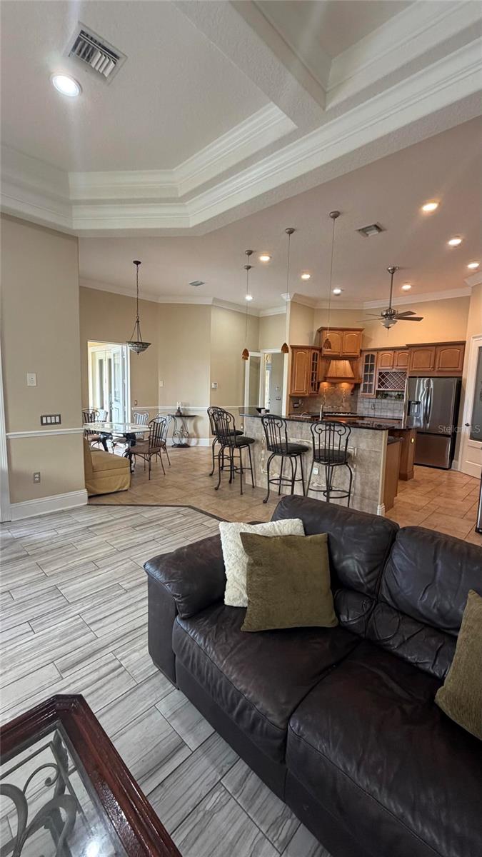 2120 BUNKER VIEW CT