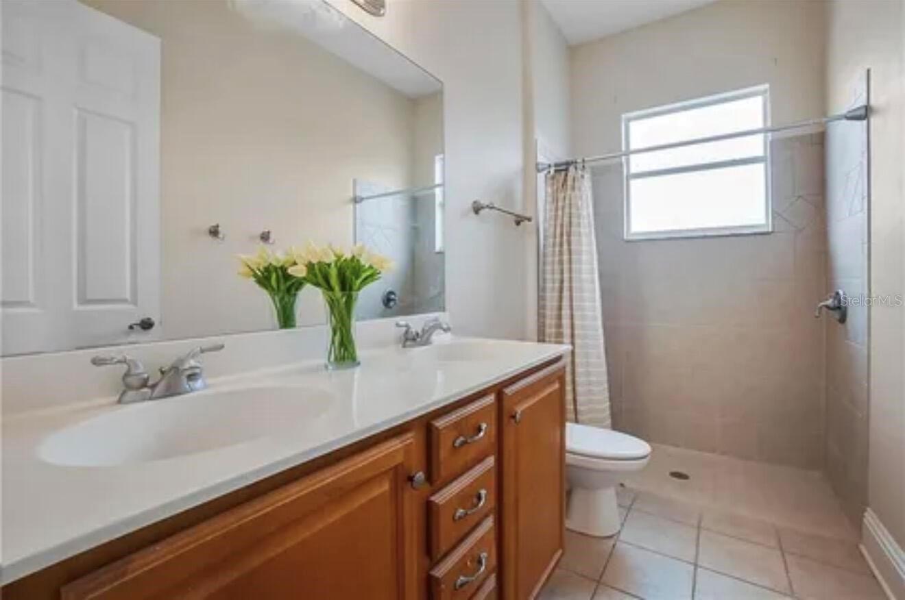 2120 BUNKER VIEW CT