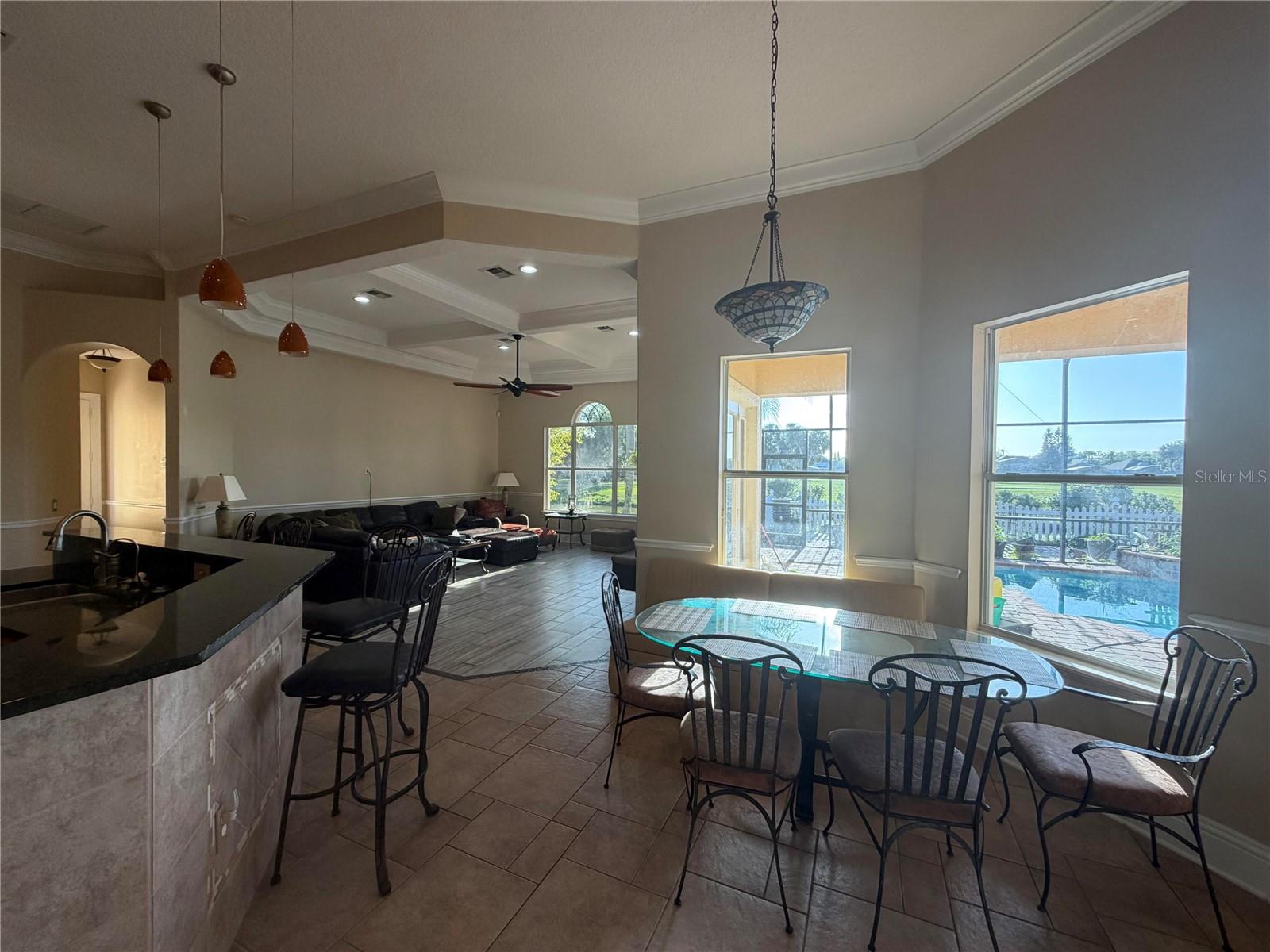 2120 BUNKER VIEW CT