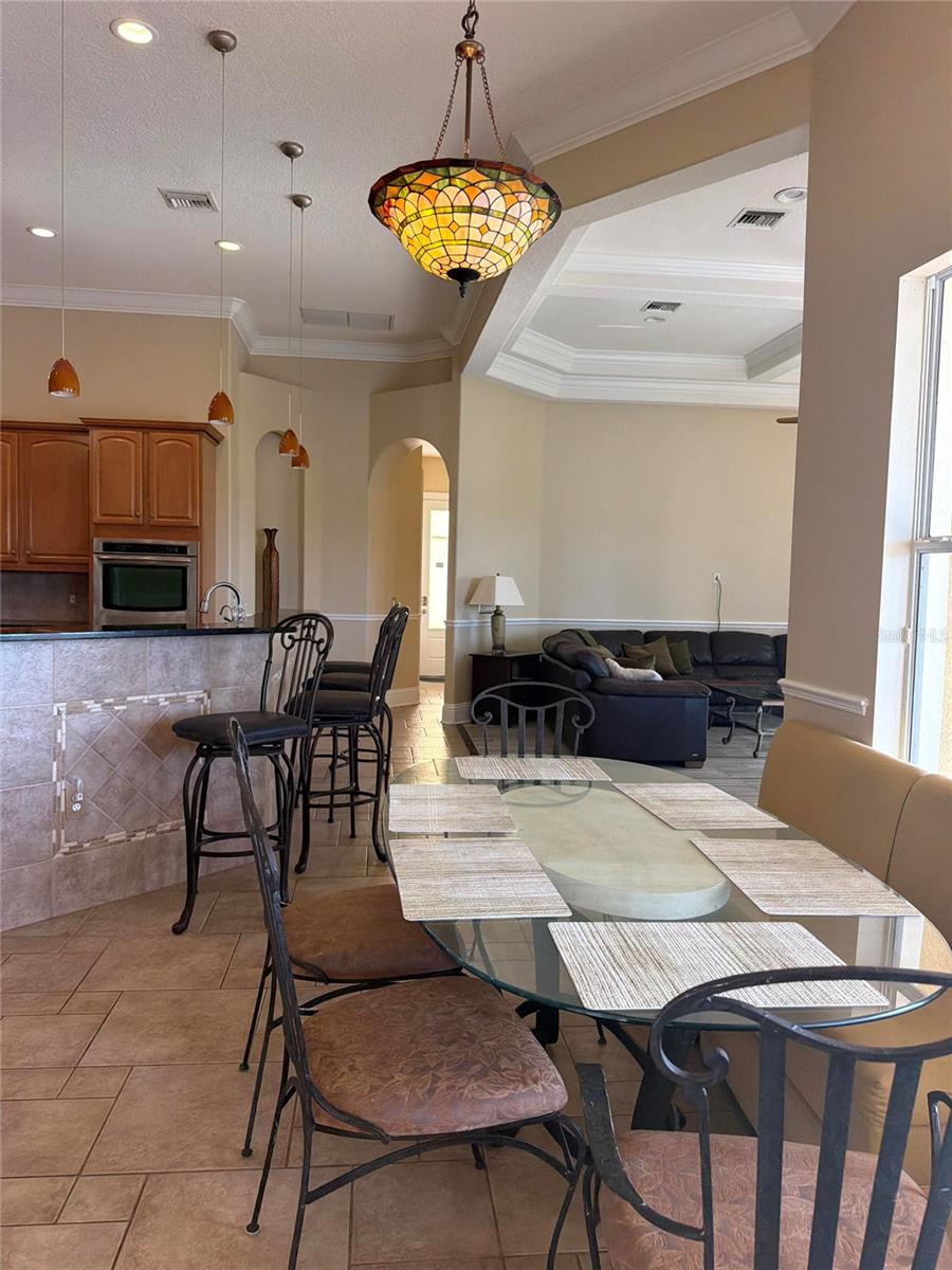 2120 BUNKER VIEW CT