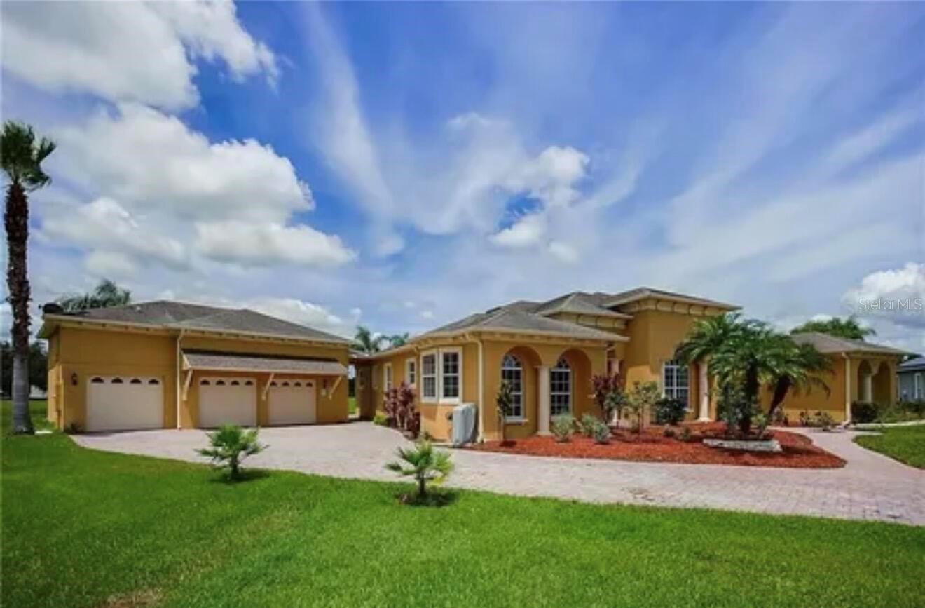 2120 BUNKER VIEW CT