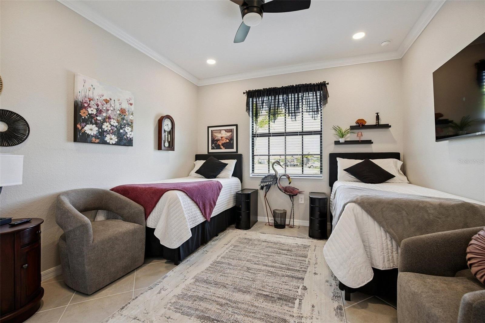 1885 CROSSVINE CT