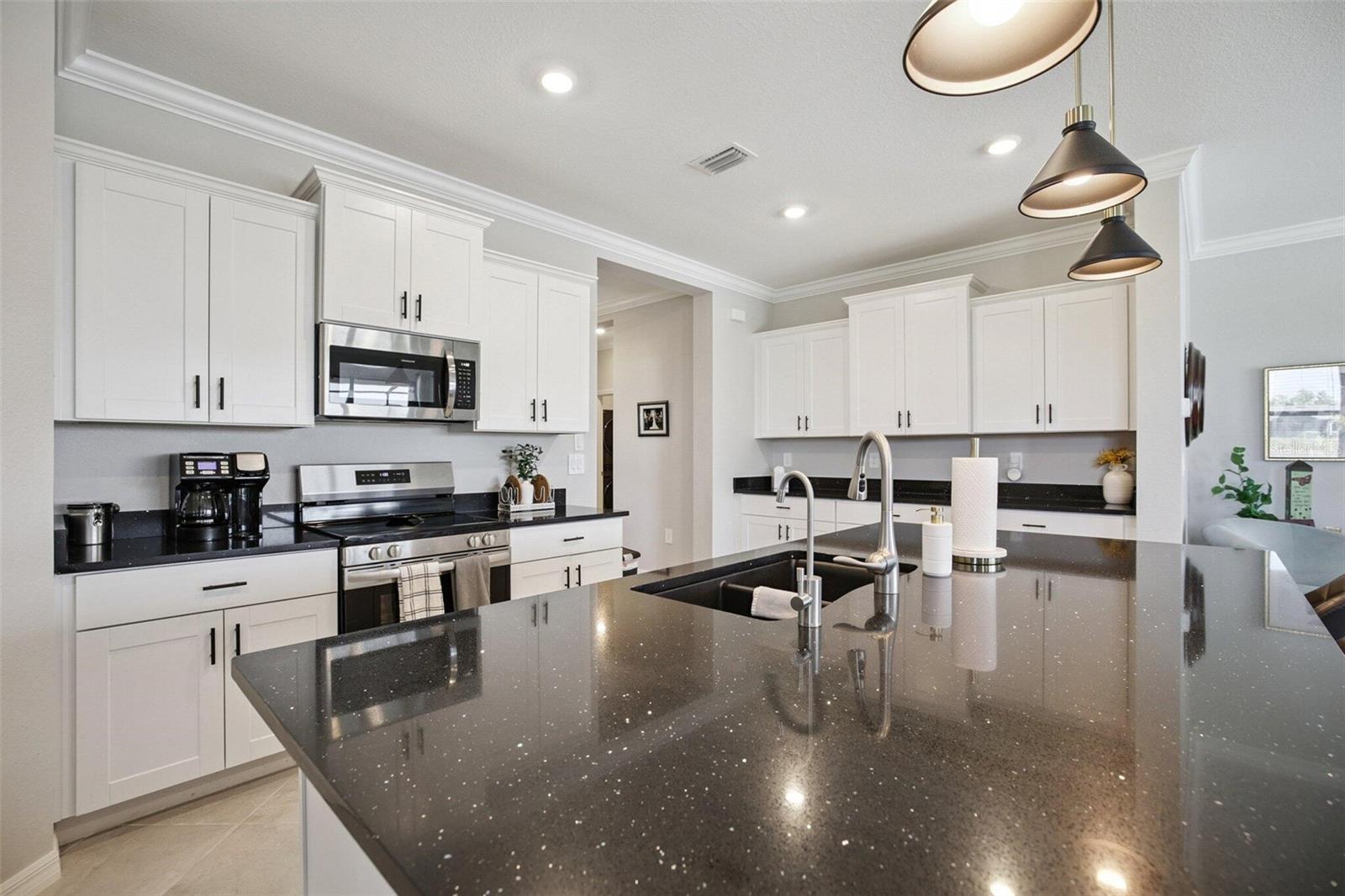 1885 CROSSVINE CT