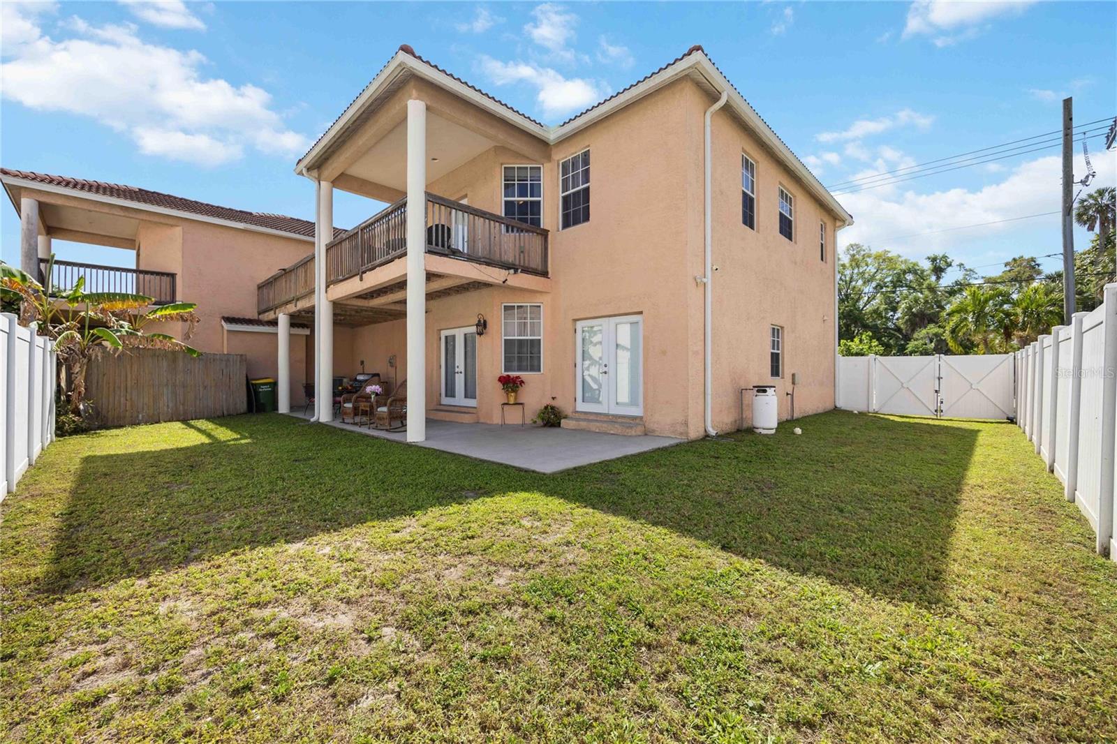1621 DR MARTIN LUTHER KING WAY