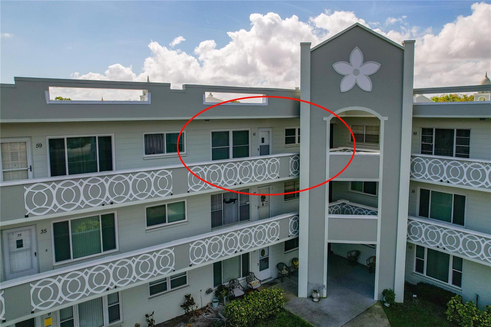 2257 WORLD PARKWAY BLVD W #61