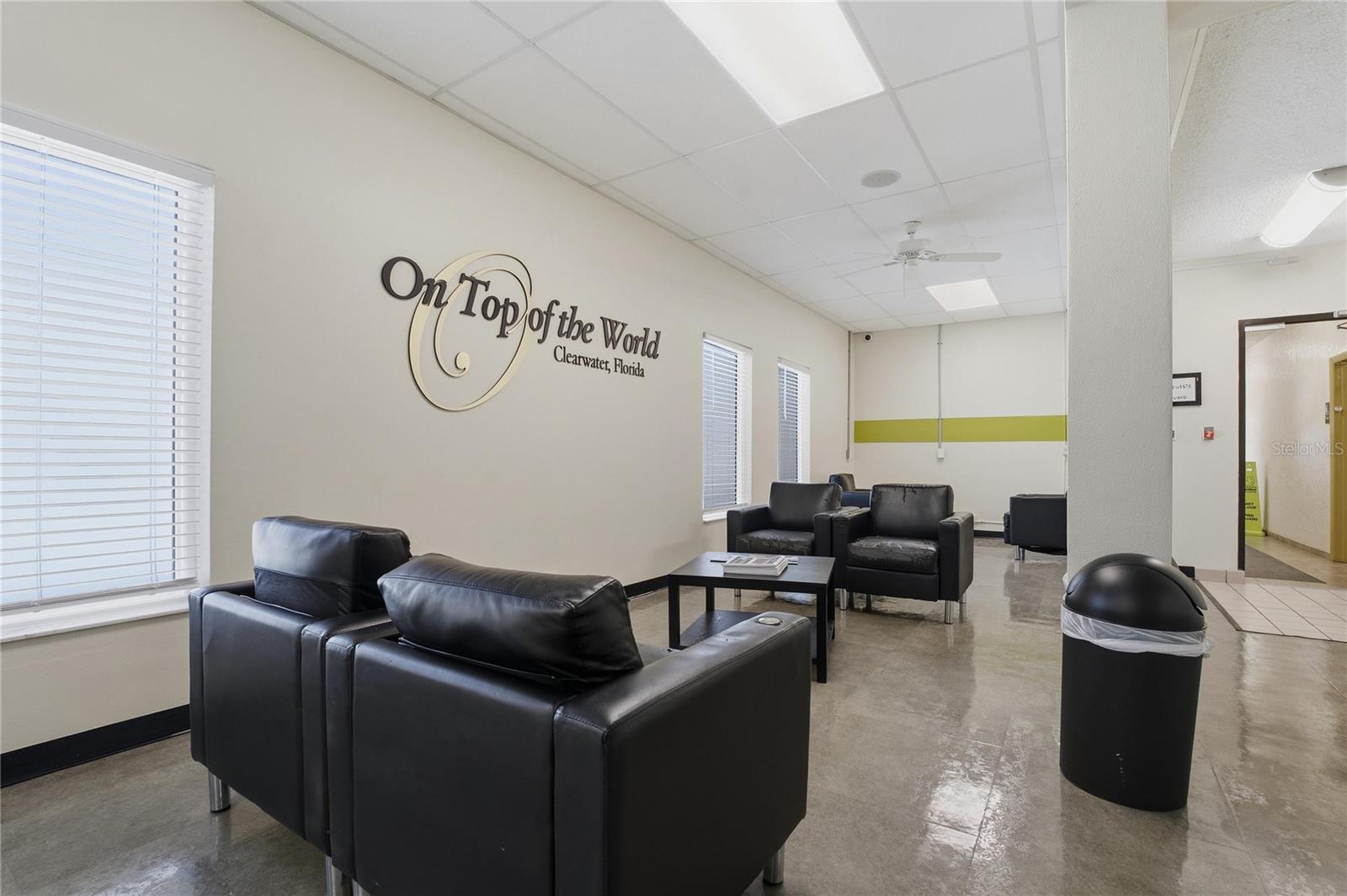 2257 WORLD PARKWAY BLVD W #61