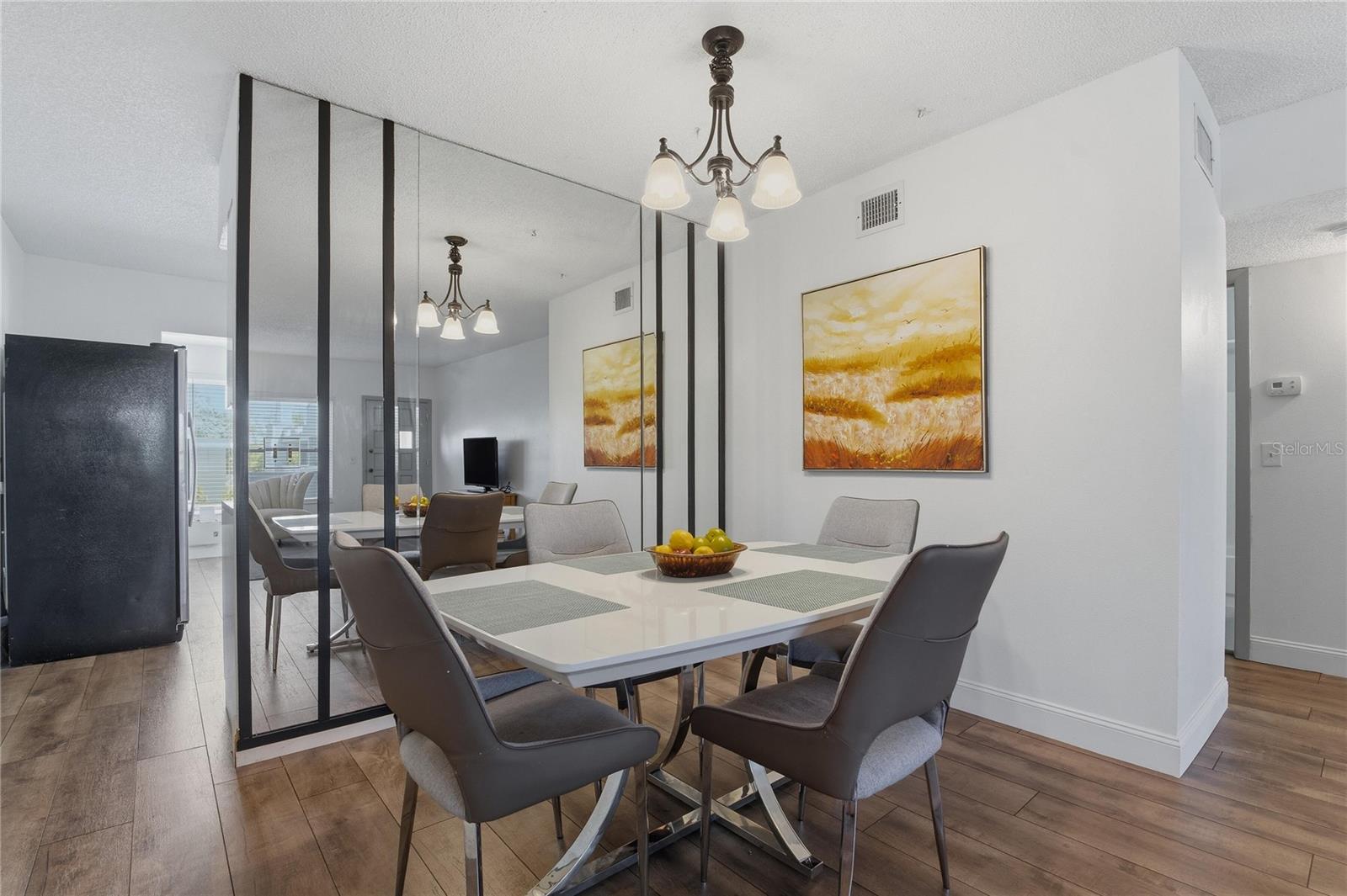 2257 WORLD PARKWAY BLVD W #61