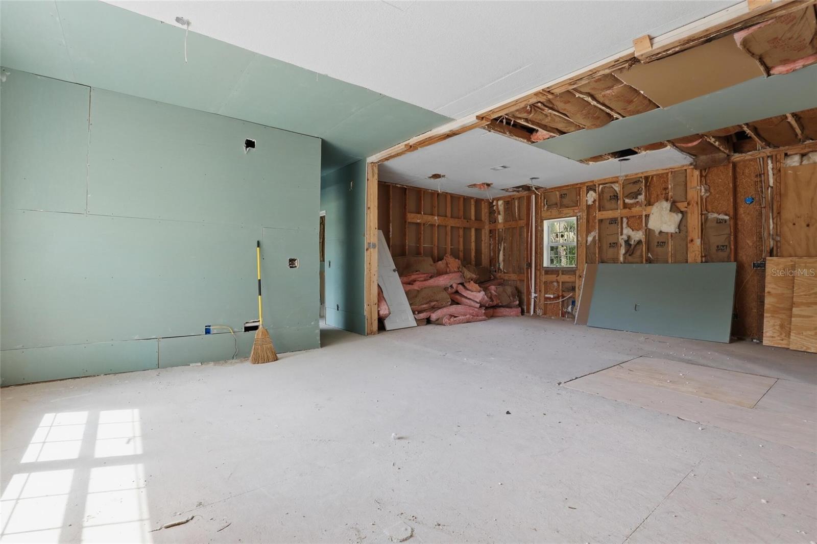 2413 ZODIAC ST