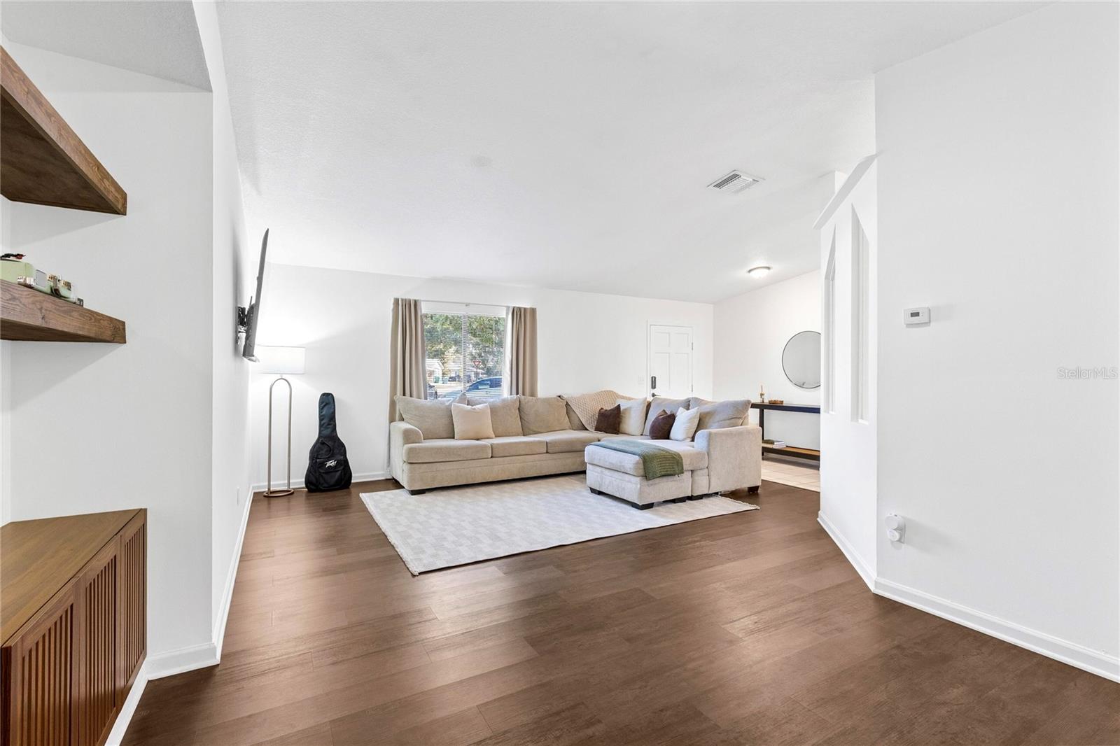 710 BRIARWOOD DR