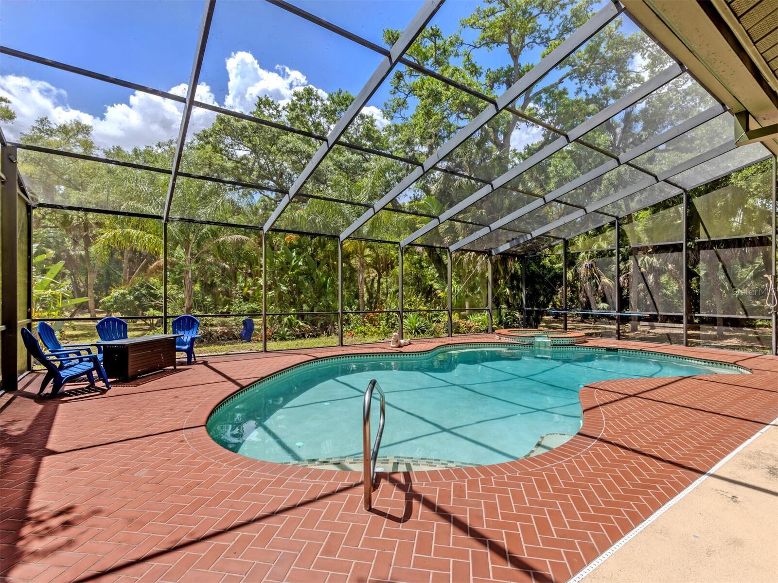 2602 FIRETREE LN