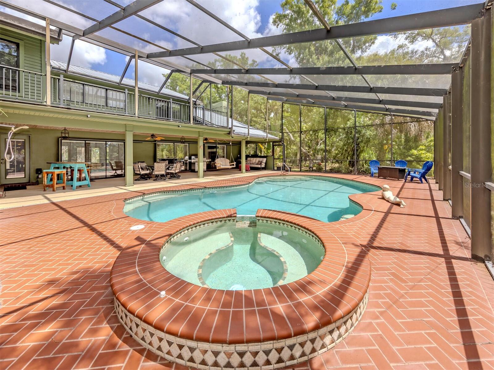 2602 FIRETREE LN