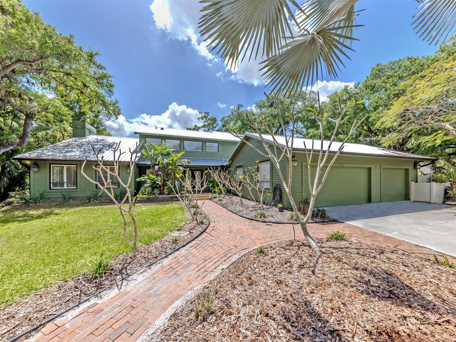 2602 FIRETREE LN