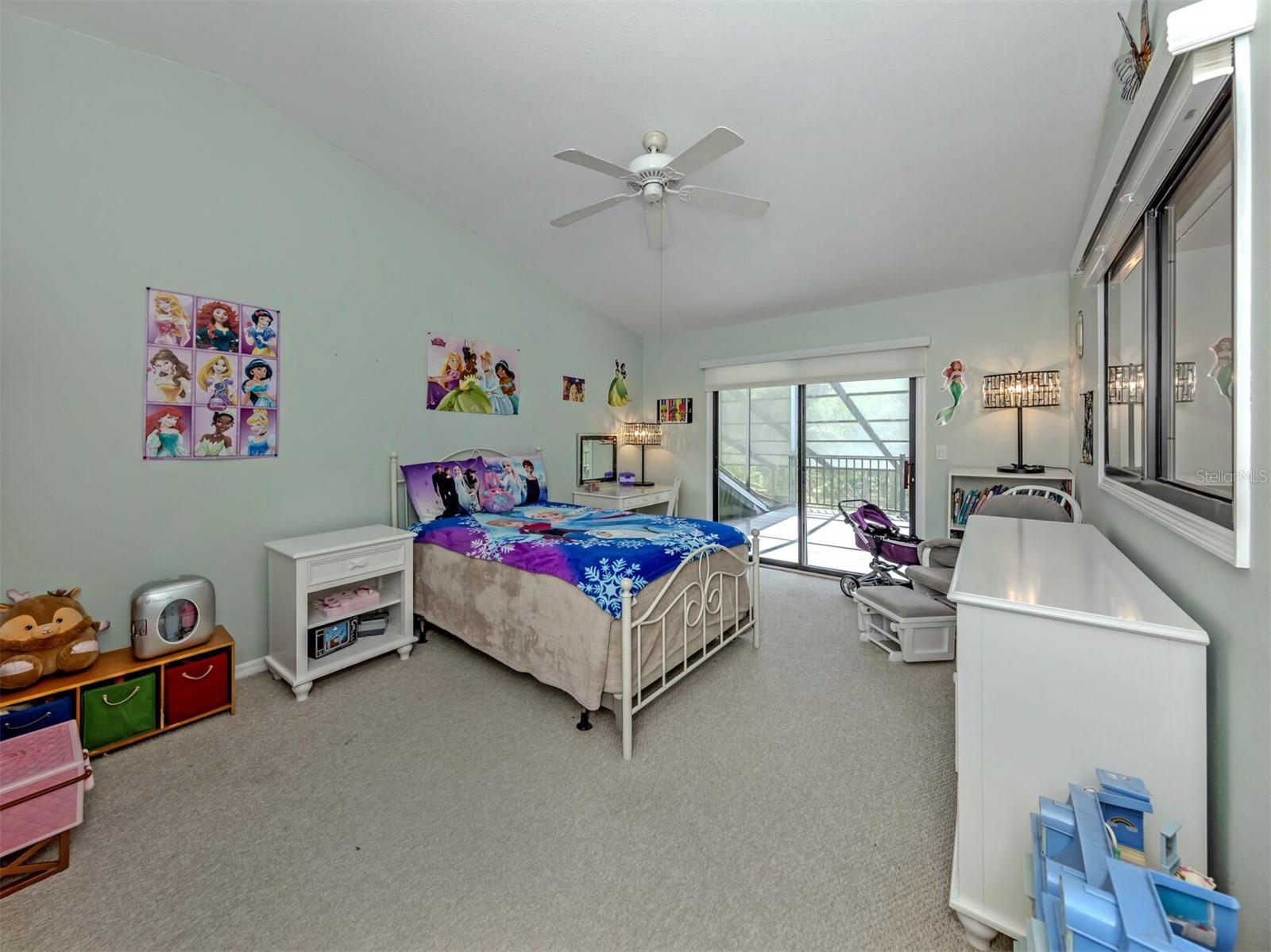 2602 FIRETREE LN