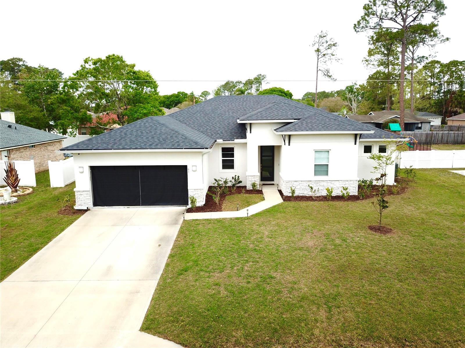 61 BEAUFORD LN