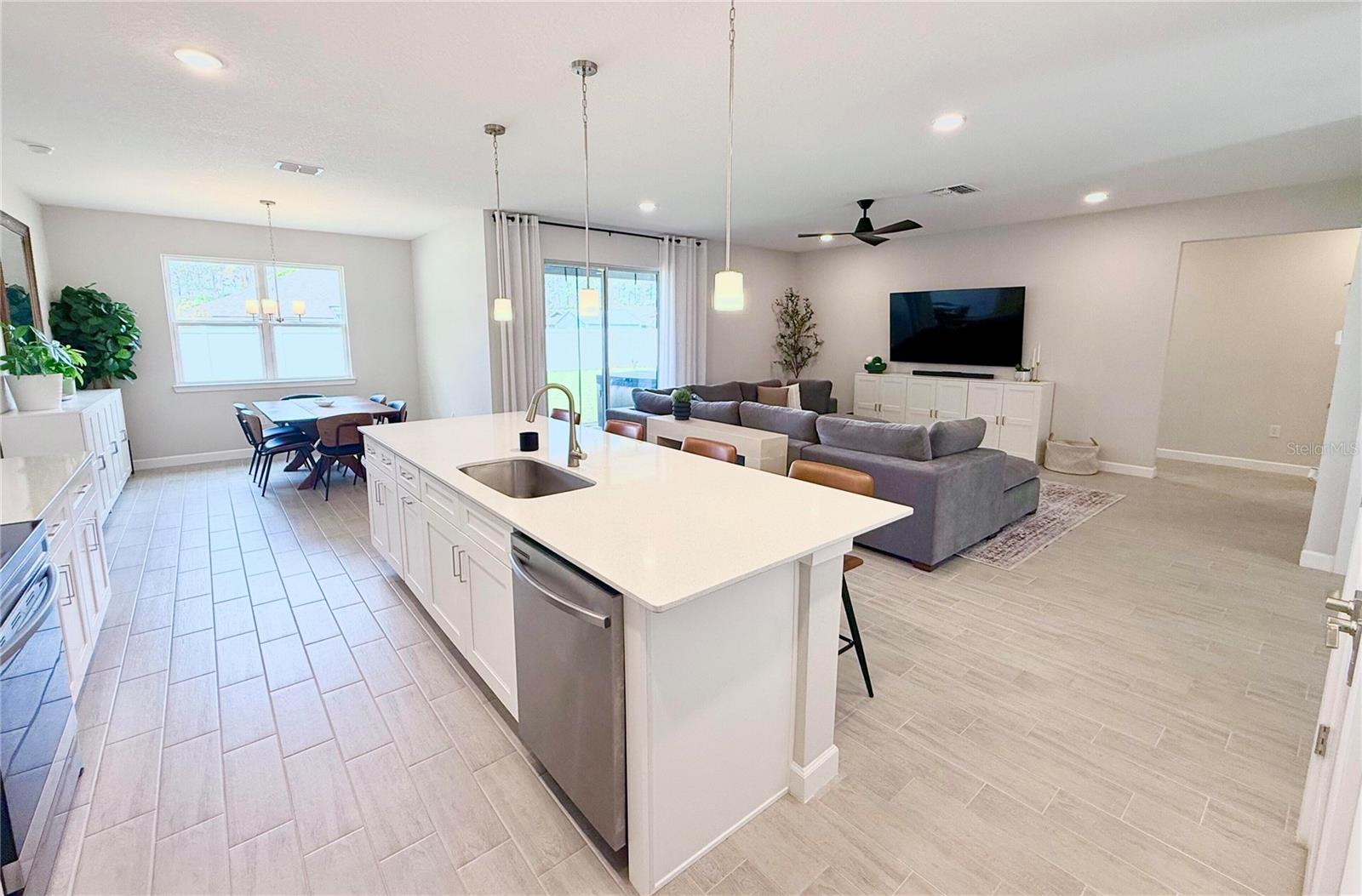 61 BEAUFORD LN