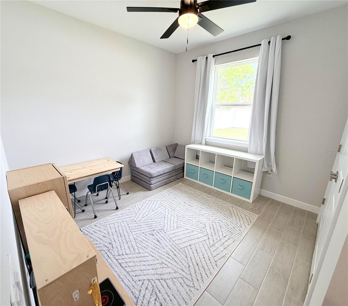 61 BEAUFORD LN