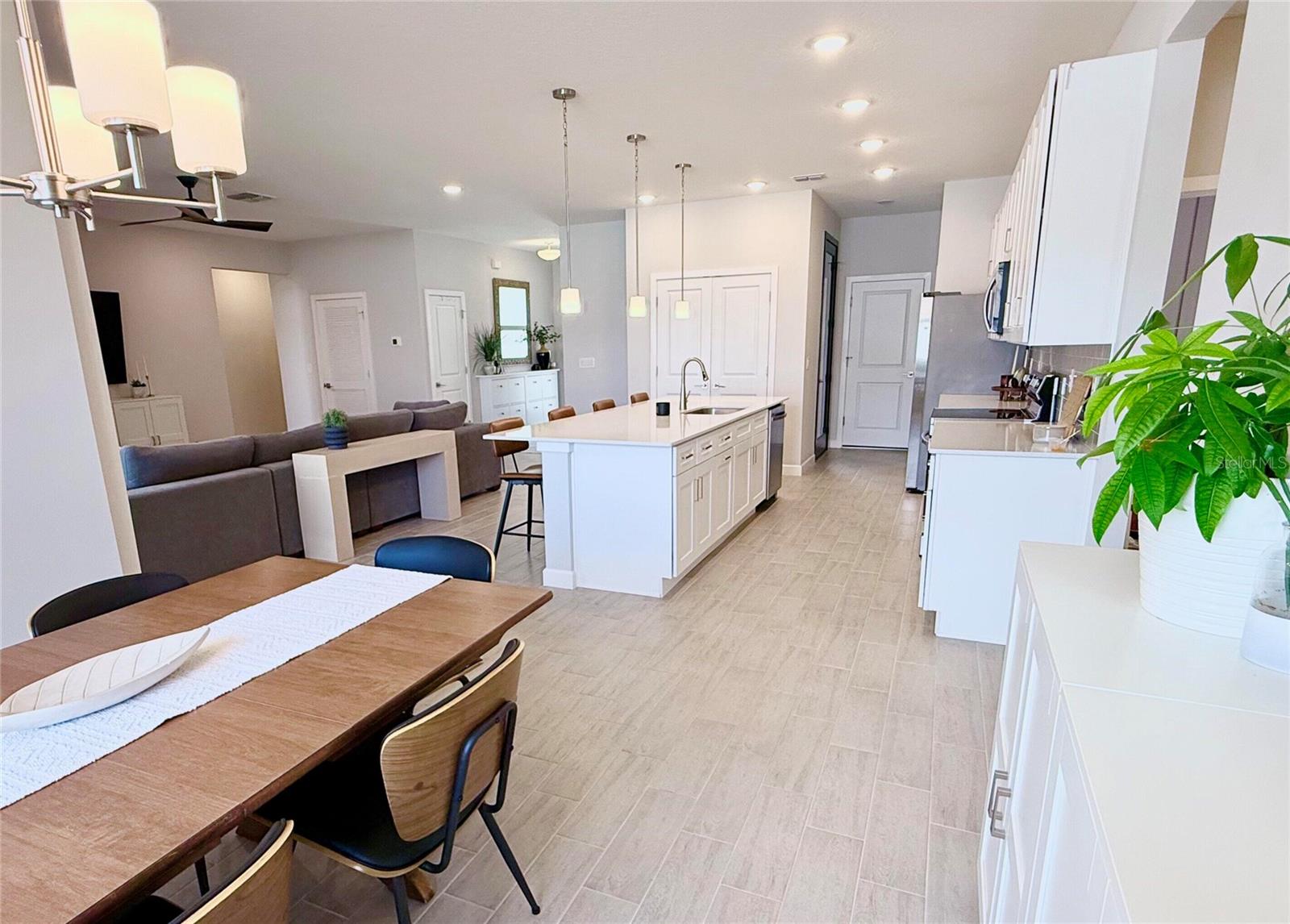 61 BEAUFORD LN
