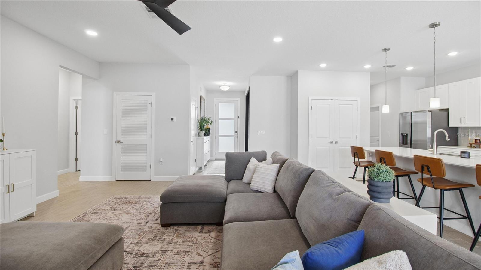 61 BEAUFORD LN