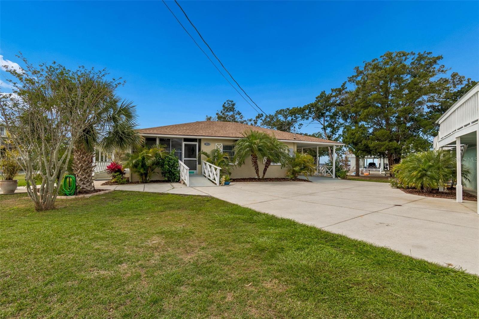 14539 COFFEY LN
