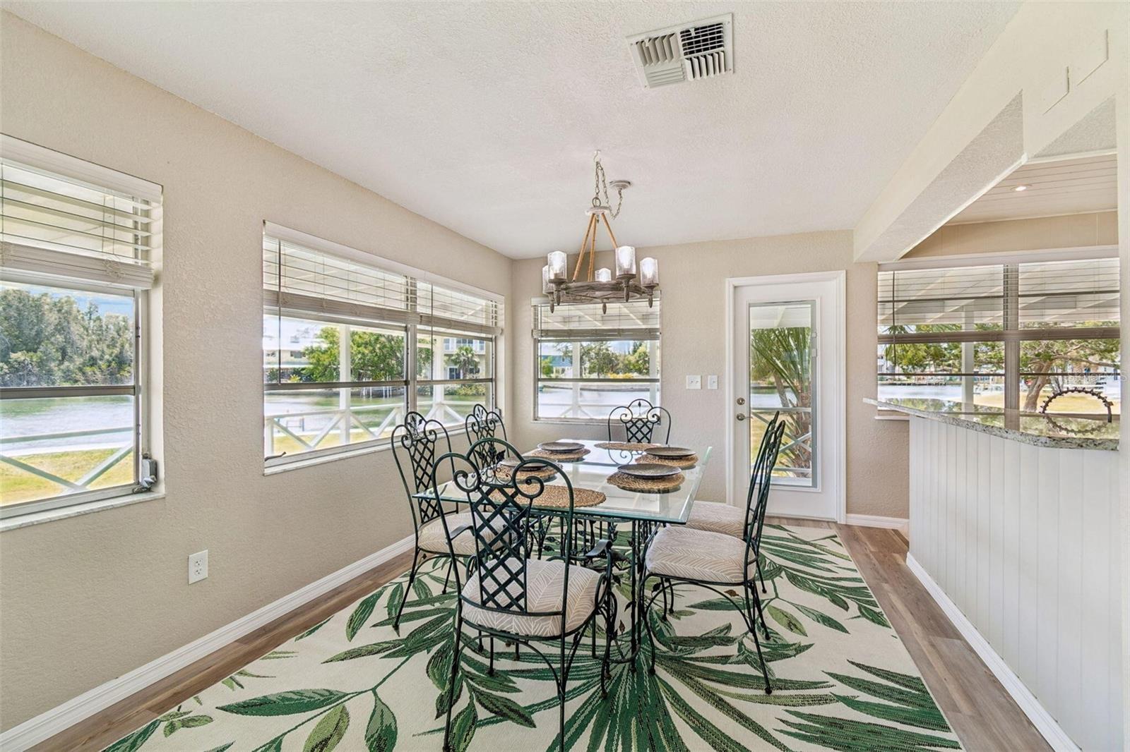 14539 COFFEY LN