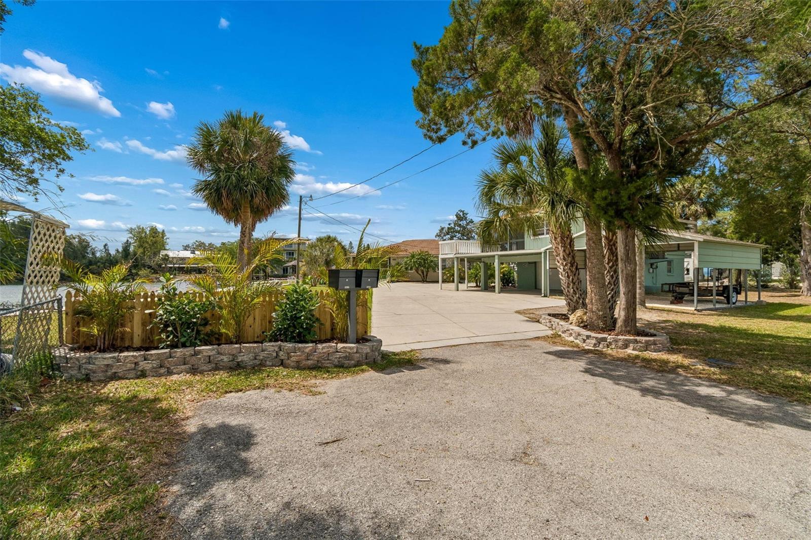 14539 COFFEY LN