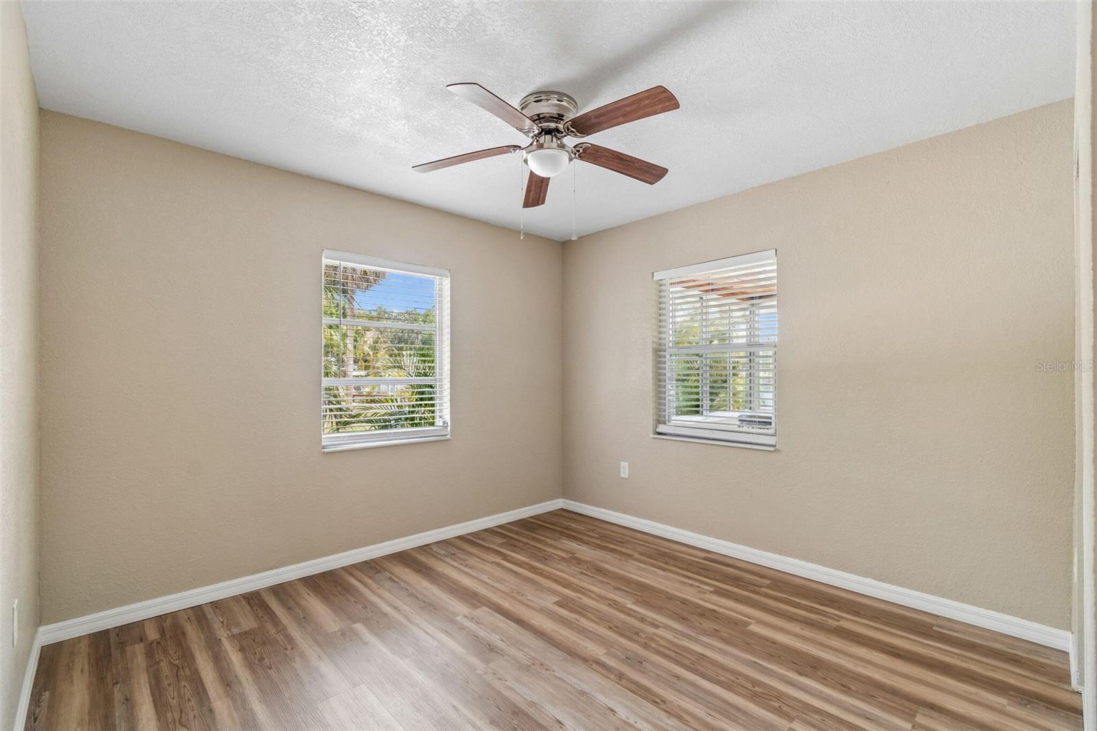 14539 COFFEY LN