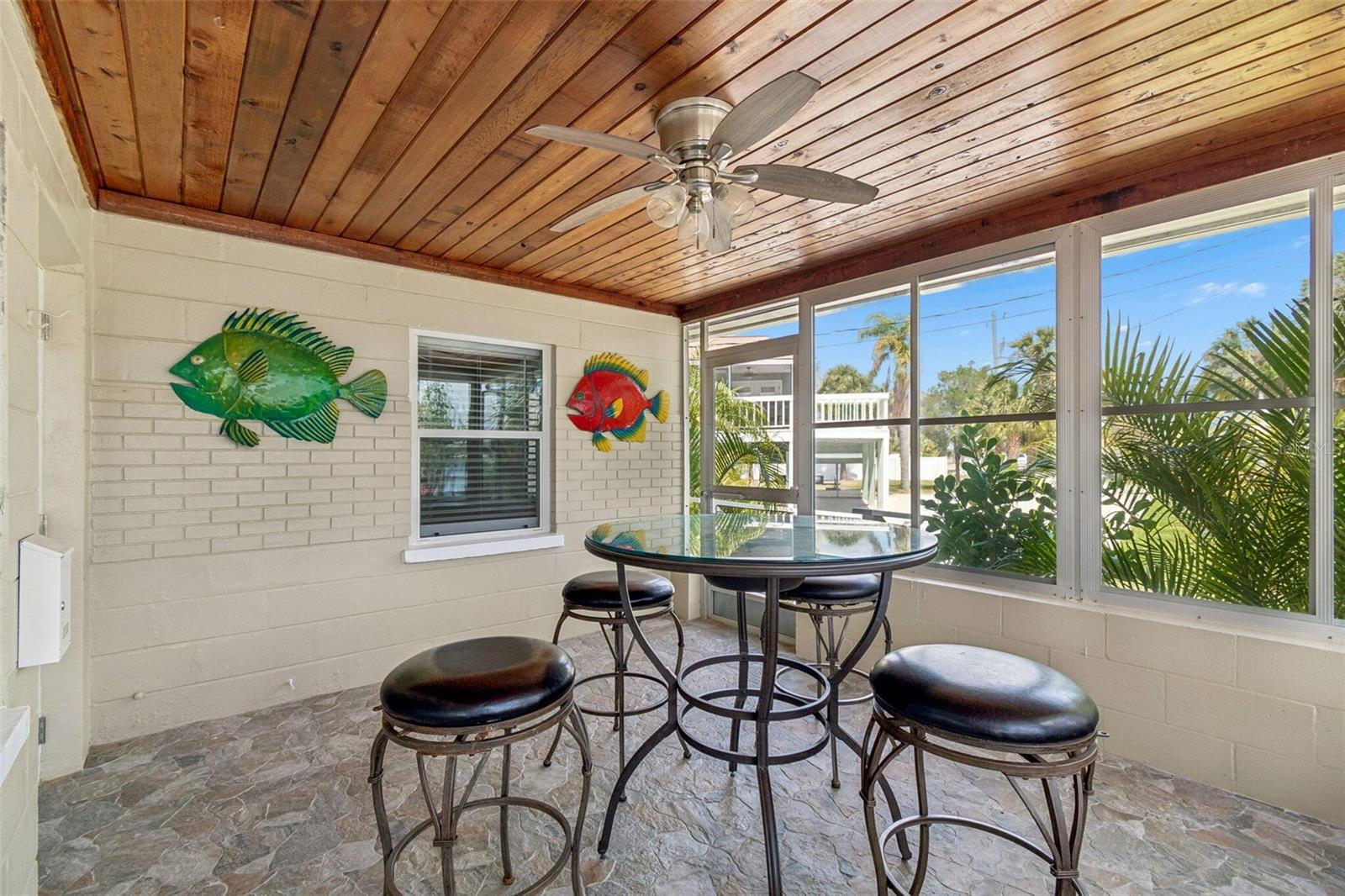 14539 COFFEY LN