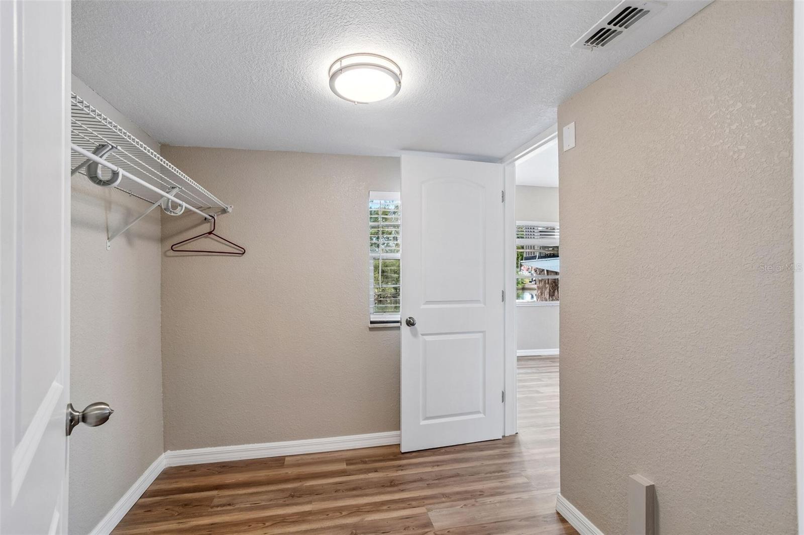 14539 COFFEY LN
