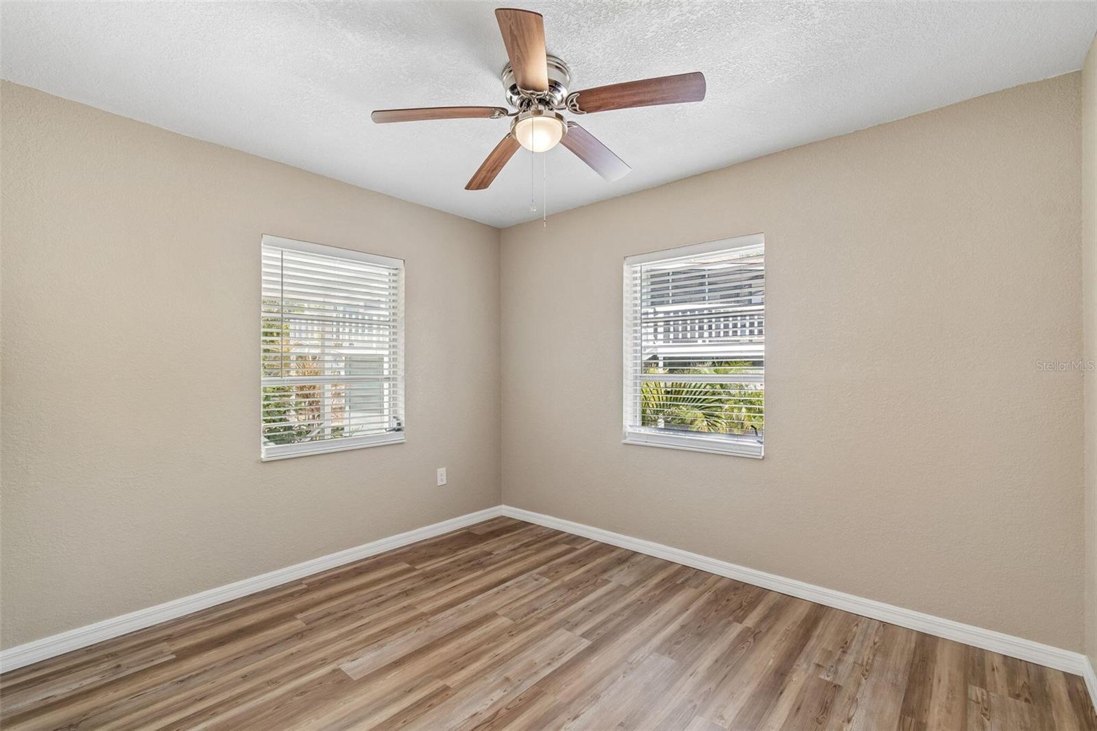 14539 COFFEY LN