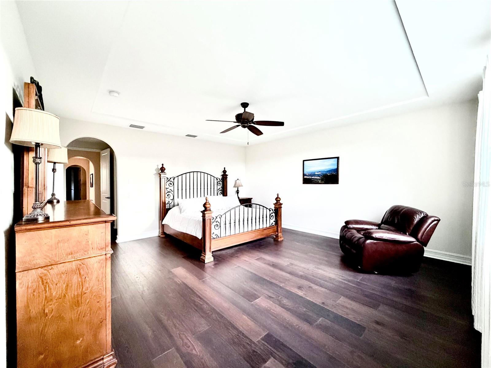 1879 WHITEWILLOW DR