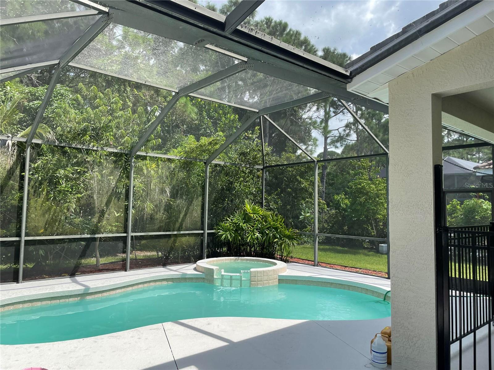 759 FORDINGBRIDGE WAY