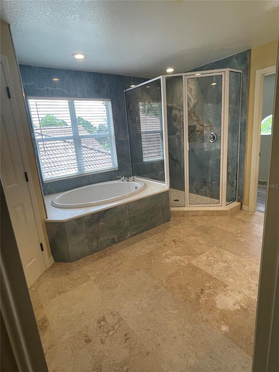 759 FORDINGBRIDGE WAY