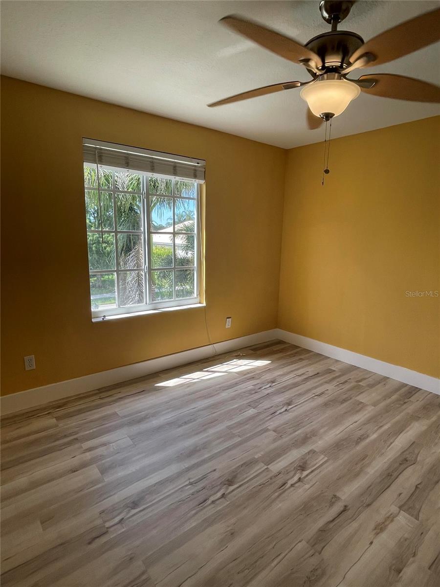 759 FORDINGBRIDGE WAY