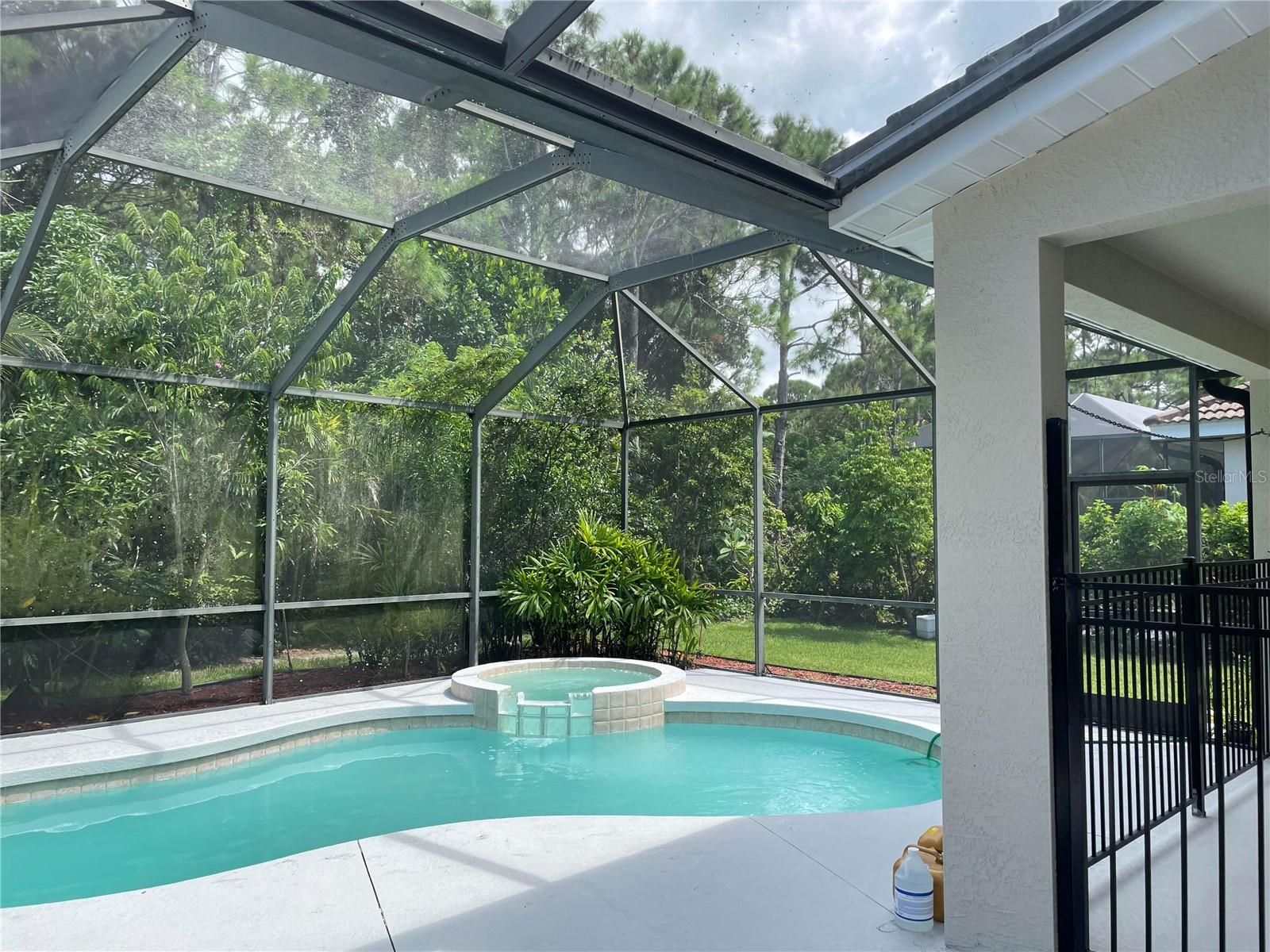 759 FORDINGBRIDGE WAY