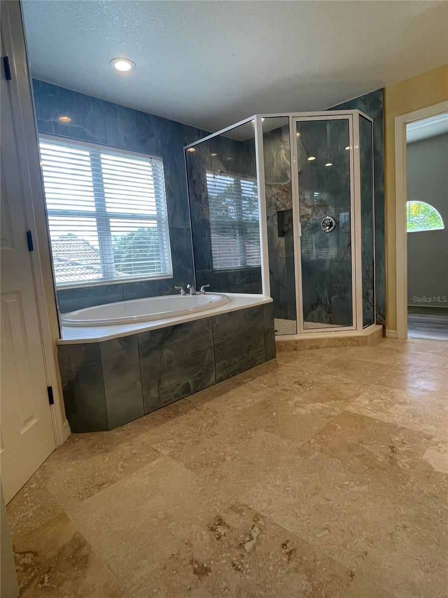 759 FORDINGBRIDGE WAY