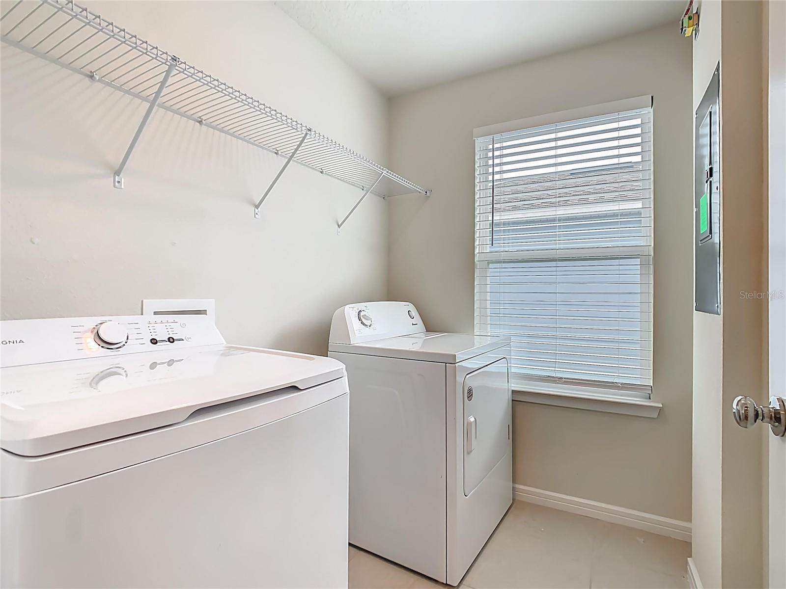 1823 SUMMER SERENITY DR